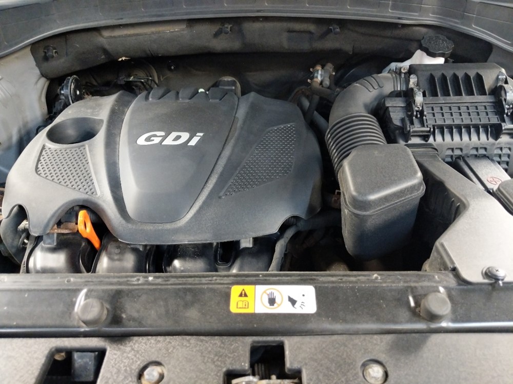 2013 Hyundai Santa Fe - Engine