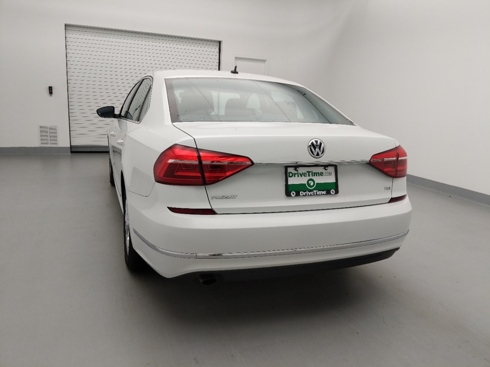 2016 Volkswagen Passat - Driver Rear Trunk