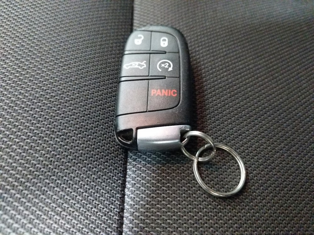 2018 Dodge Charger - Keys