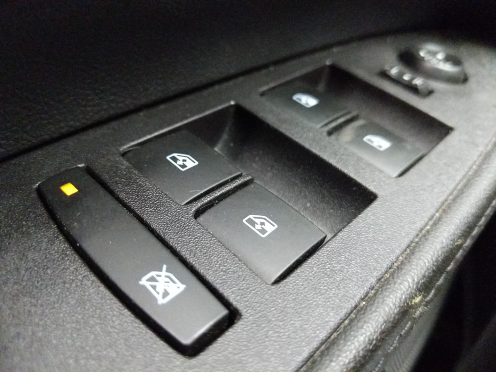 2016 Chevrolet Equinox - Driver Power Windows/Lock Control