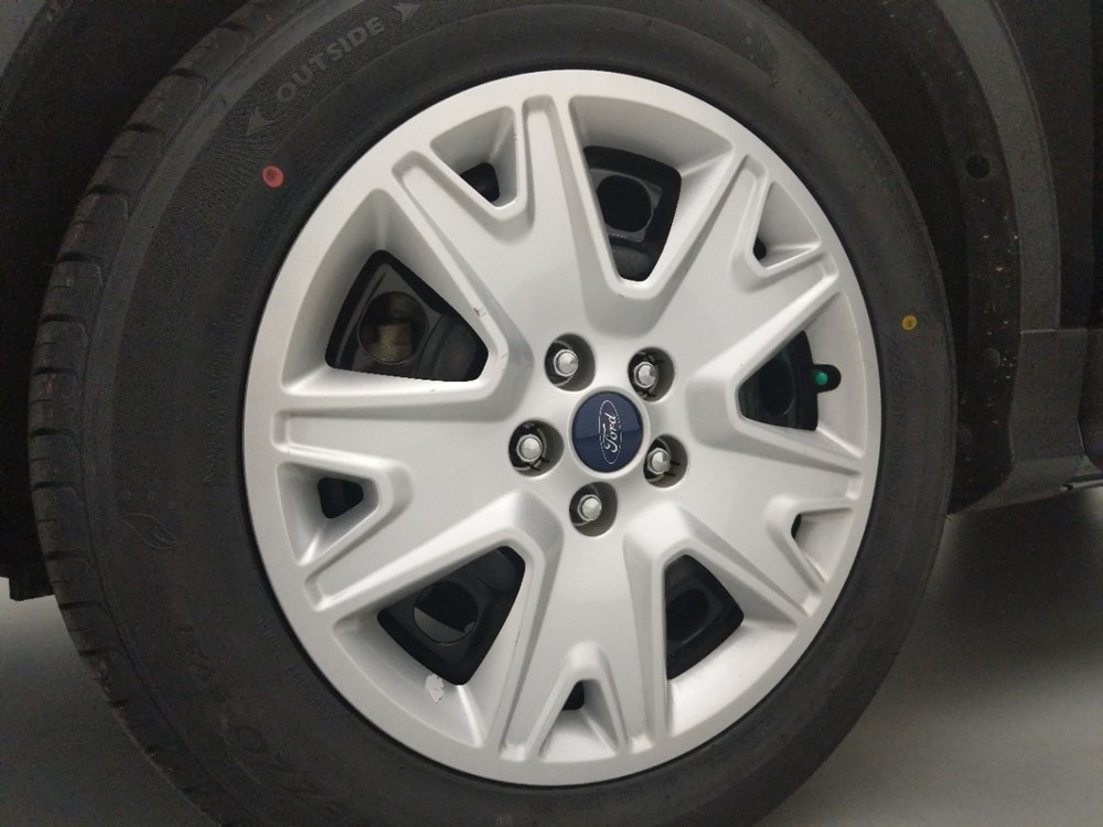 2014 Ford Escape - Wheel