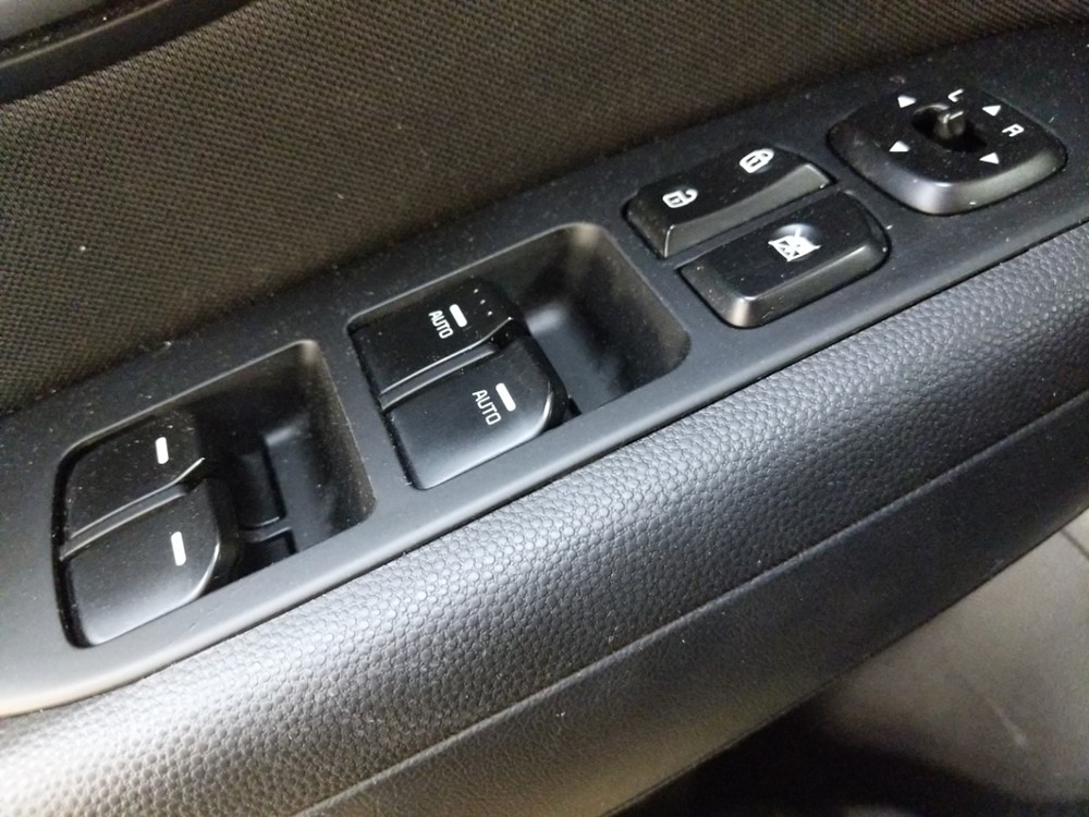 2016 Kia Soul - Driver Power Windows/Lock Control