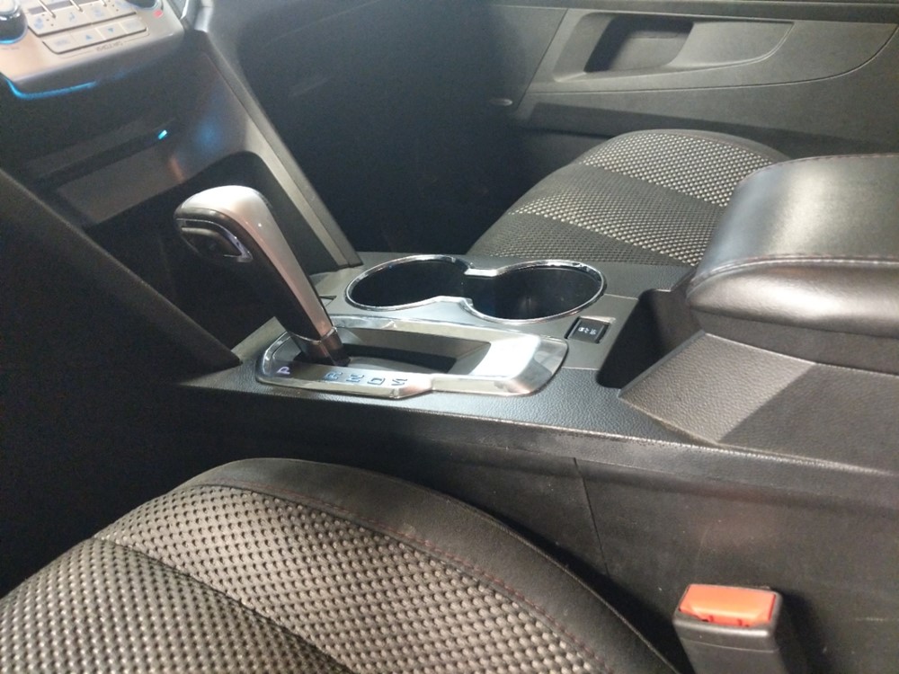 2013 Chevrolet Equinox - Center Console/Cup Holders