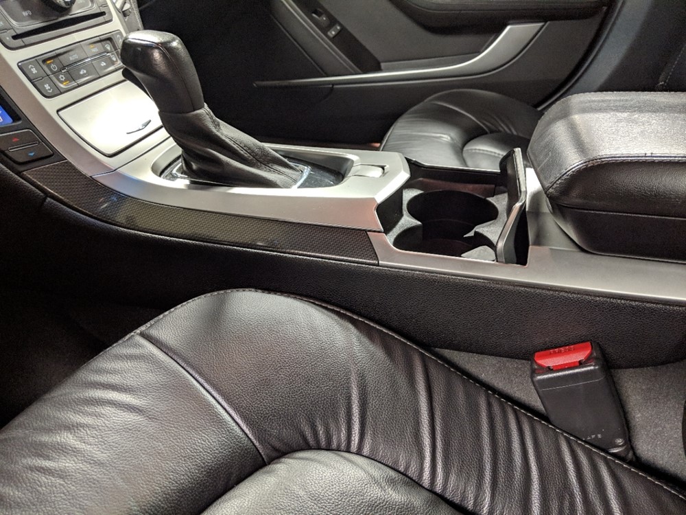 2012 Cadillac CTS - Center Console/Cup Holders