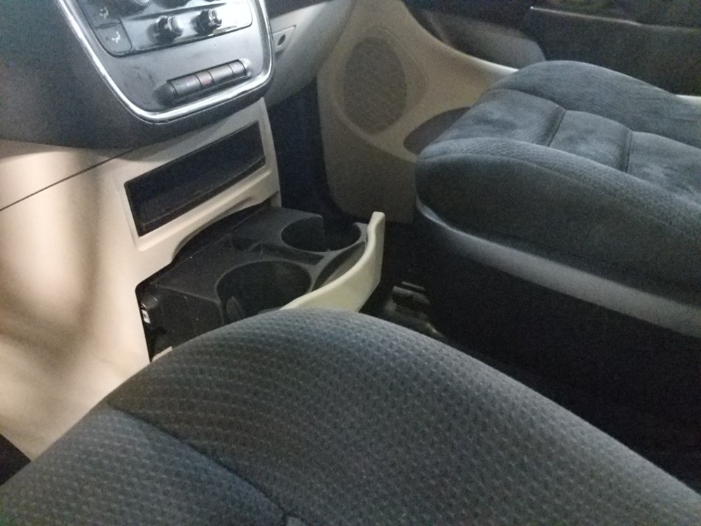 2015 Dodge Grand Caravan - Center Console/Cup Holders