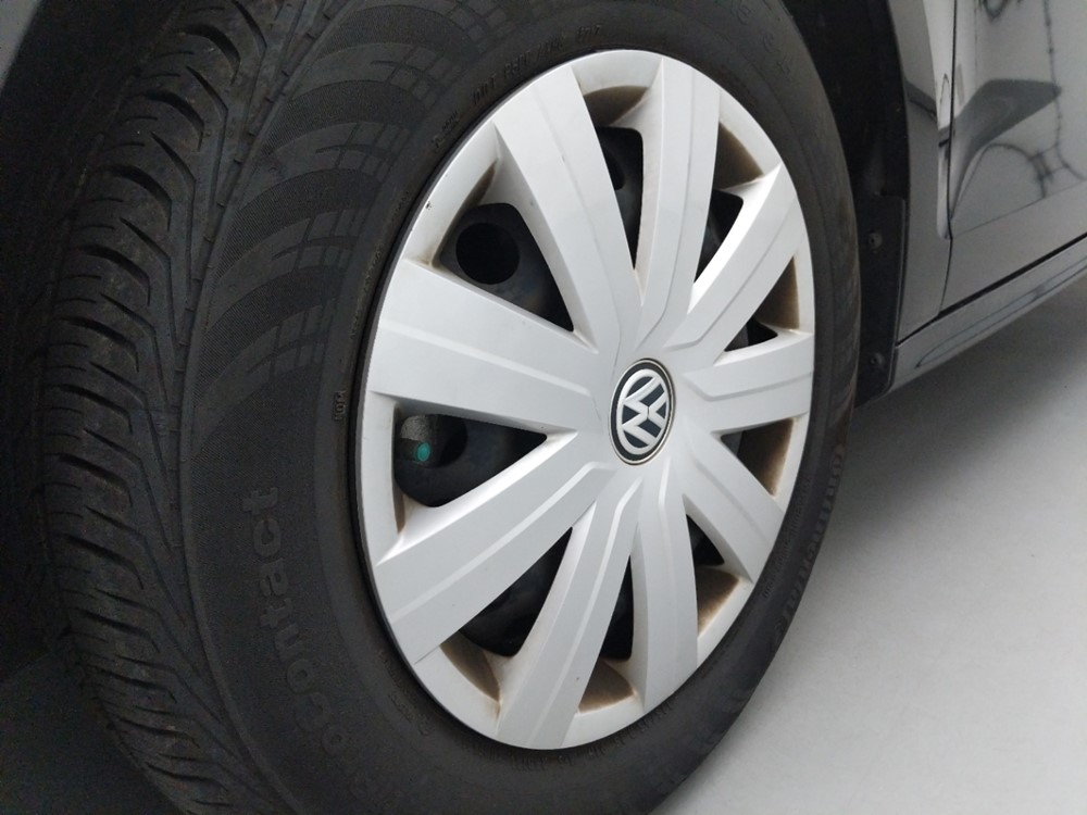 2016 Volkswagen Jetta - Wheel