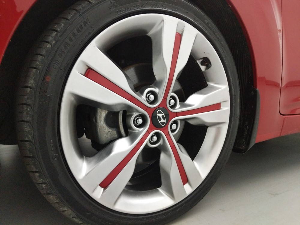 2016 Hyundai Veloster - Wheel