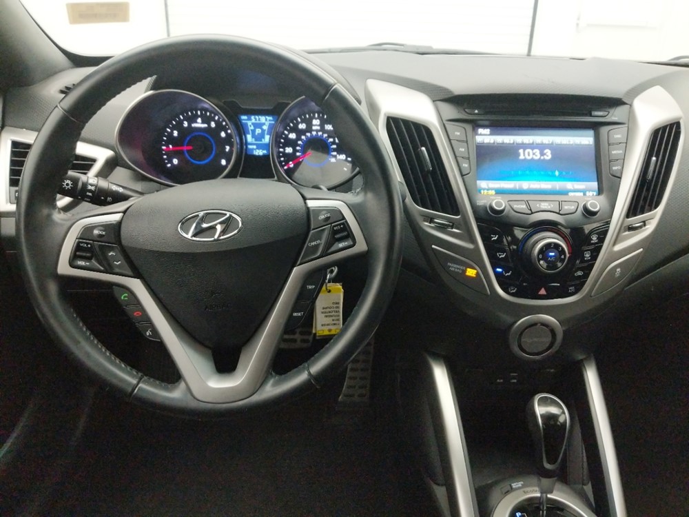 2016 Hyundai Veloster - Driver Dash