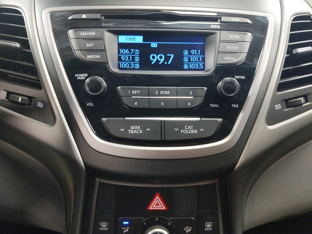 2015 Hyundai Elantra - Stereo Package