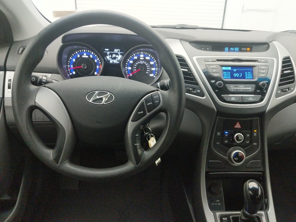 2015 Hyundai Elantra - Driver Dash