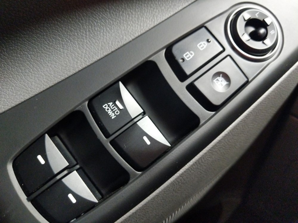 2015 Hyundai Elantra - Driver Power Windows/Lock Control