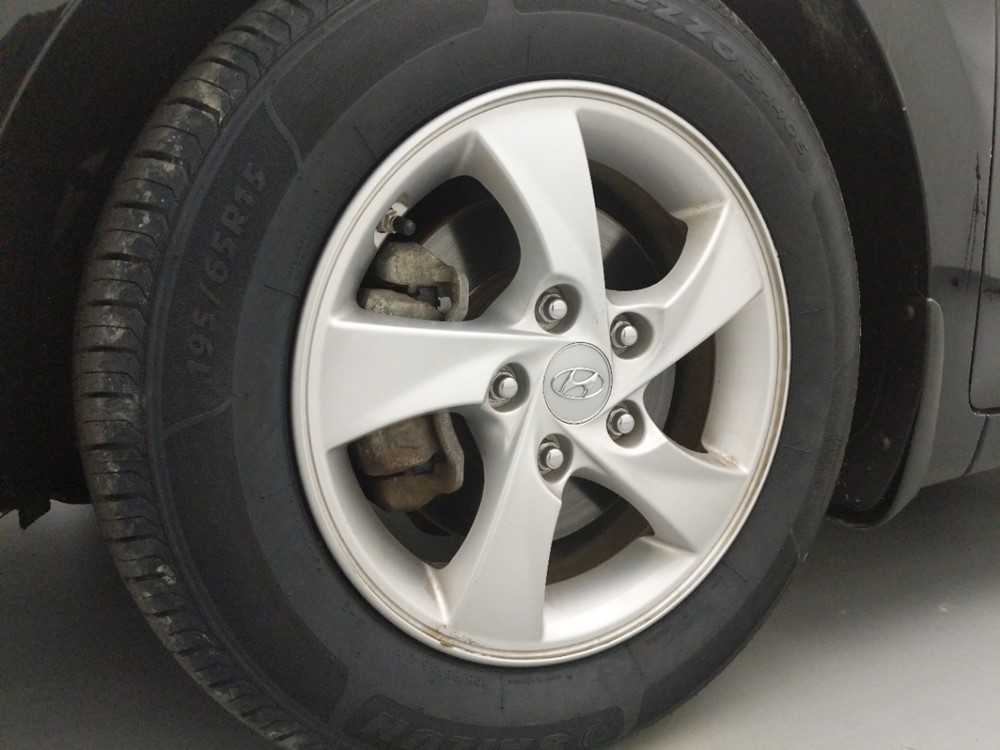 2015 Hyundai Elantra - Wheel