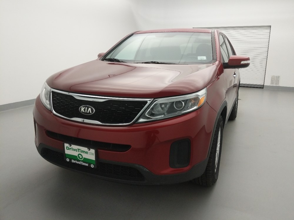 2014 Kia Sorento - Driver Front Hood