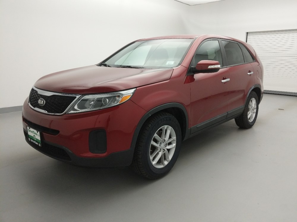 2014 Kia Sorento - Driver Front Bumper