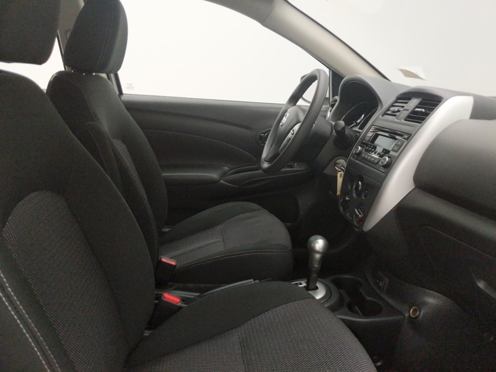 2017 Nissan Versa - Passenger Front Seat