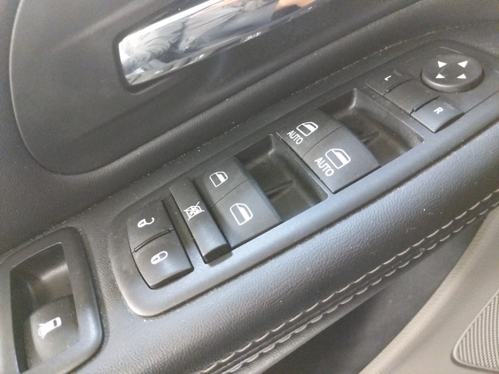 2016 Chrysler Town and Country - Driver Power Windows/Lock Control