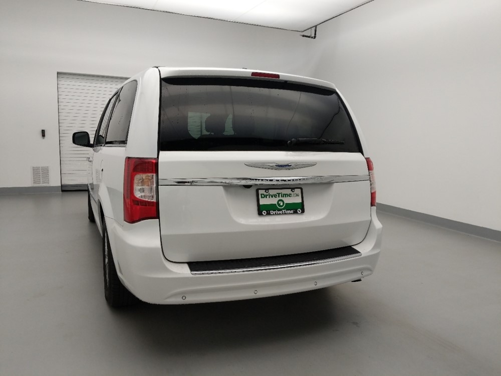 2016 Chrysler Town and Country - Driver Rear Trunk