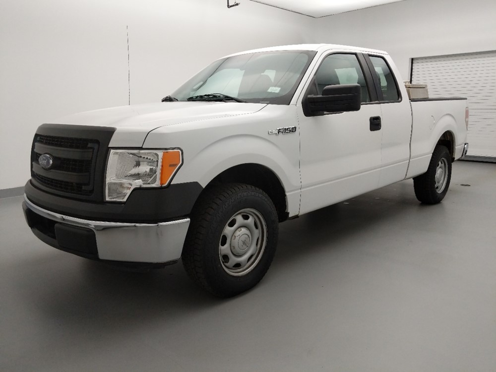 2013 Ford F-150 - Driver Front Bumper