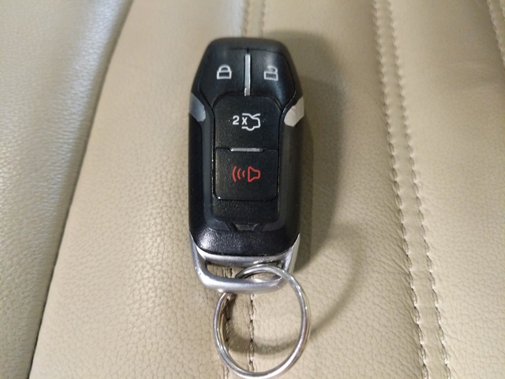2015 Ford Edge - Keys