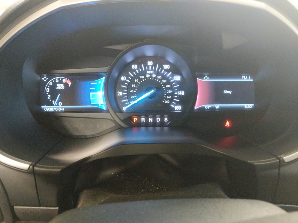 2015 Ford Edge - Odometer Close Up