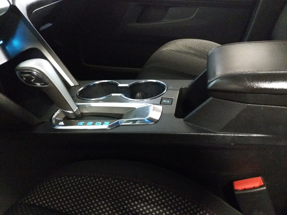 2013 Chevrolet Equinox - Center Console/Cup Holders