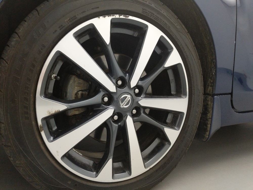 2016 Nissan Altima - Wheel