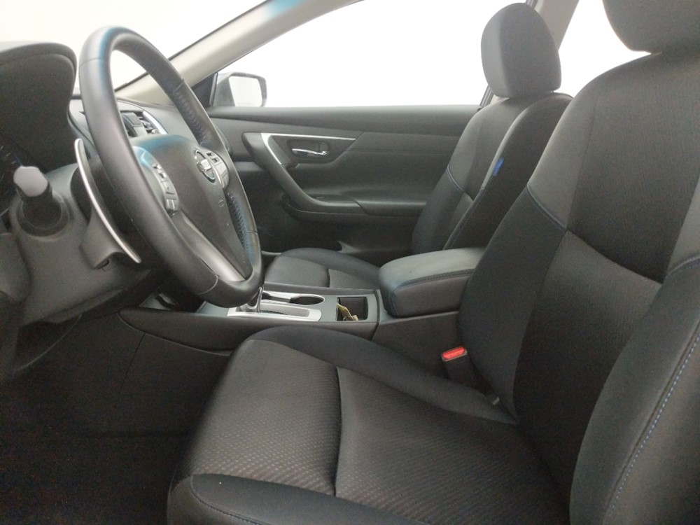 2016 Nissan Altima - Driver Front Seat