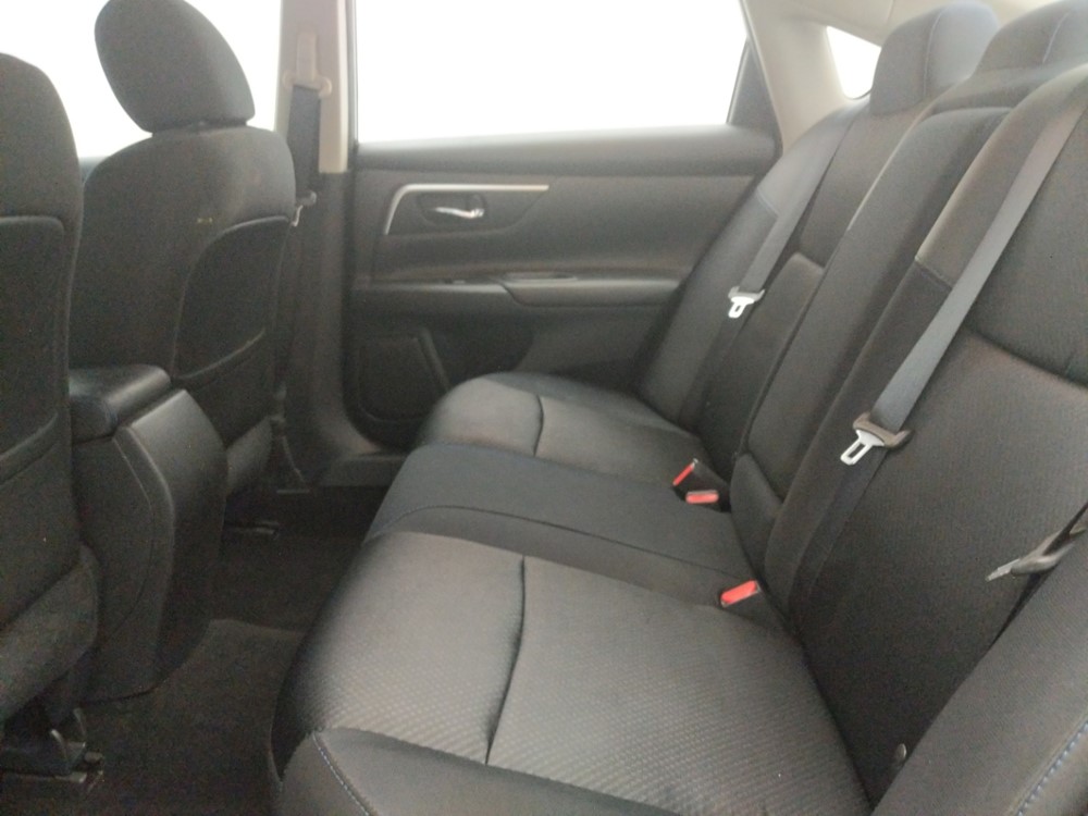 2016 Nissan Altima - Driver Rear Seat