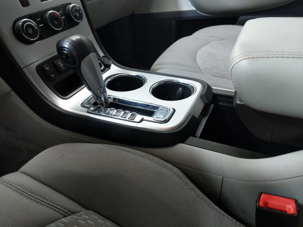 2012 GMC Acadia - Center Console/Cup Holders