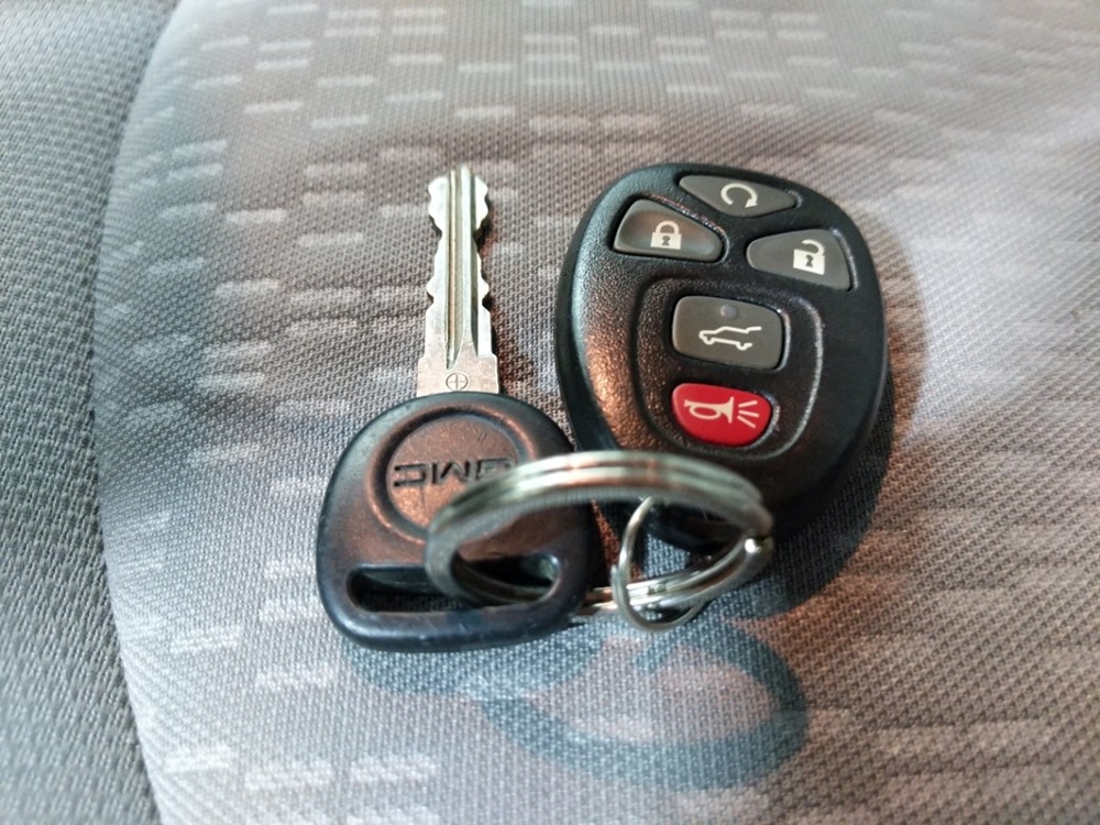 2012 GMC Acadia - Keys