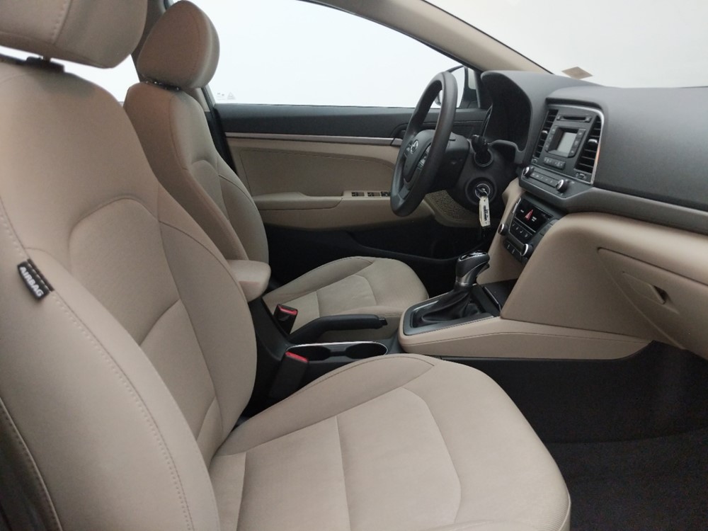 2017 Hyundai Elantra - Passenger Front Seat