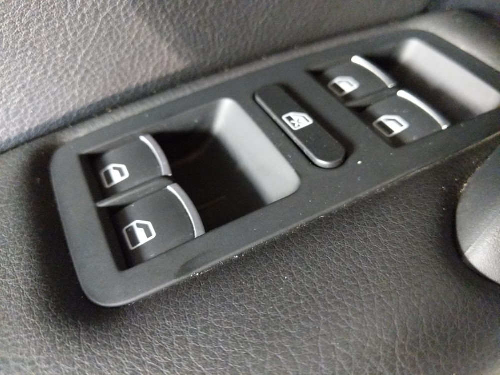 2014 Volkswagen Passat - Driver Power Windows/Lock Control