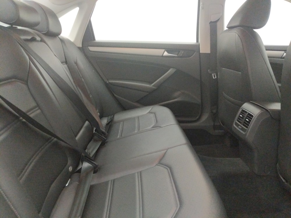 2014 Volkswagen Passat - Passenger Rear Seat