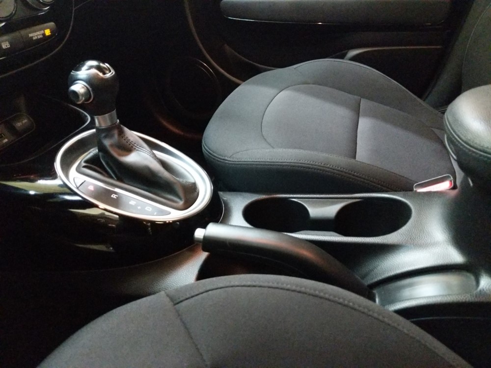 2014 Kia Soul - Center Console/Cup Holders