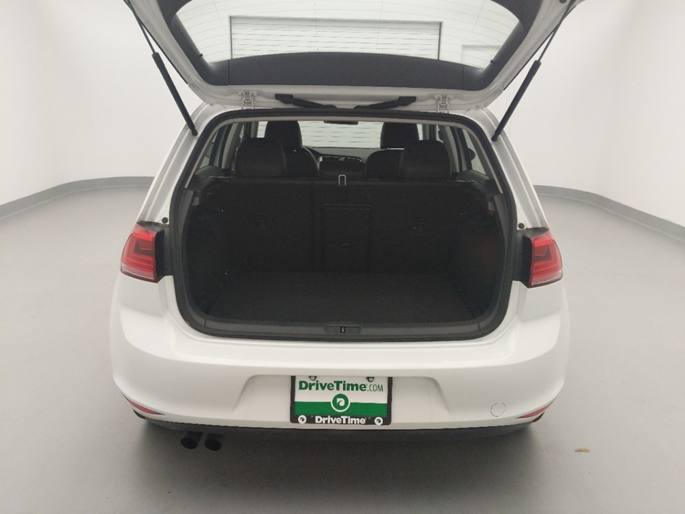 2015 Volkswagen Golf - Trunk