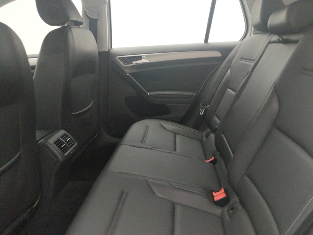 2015 Volkswagen Golf - Driver Rear Seat