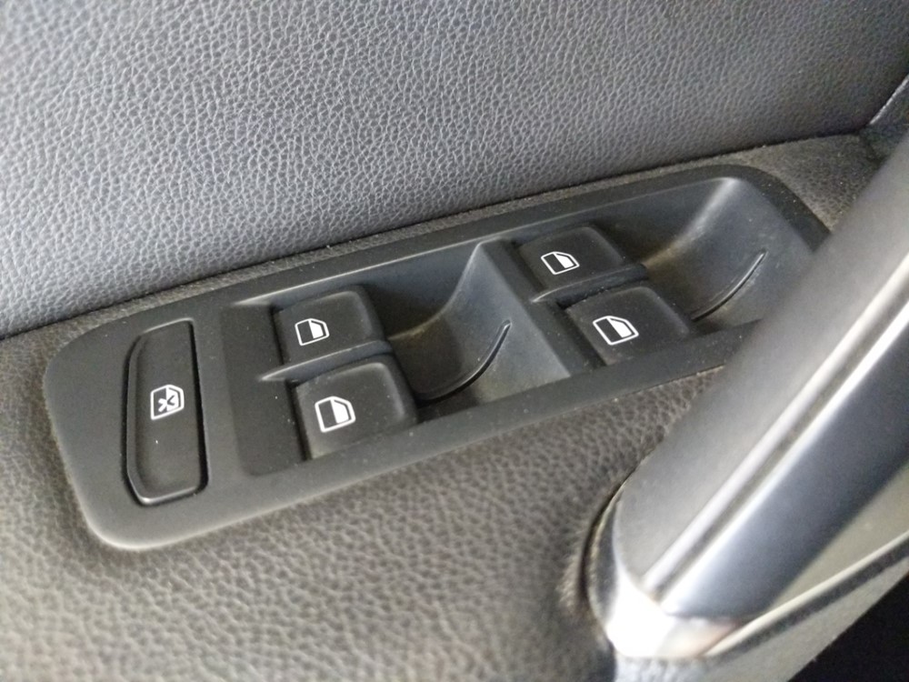 2015 Volkswagen Golf - Driver Power Windows/Lock Control