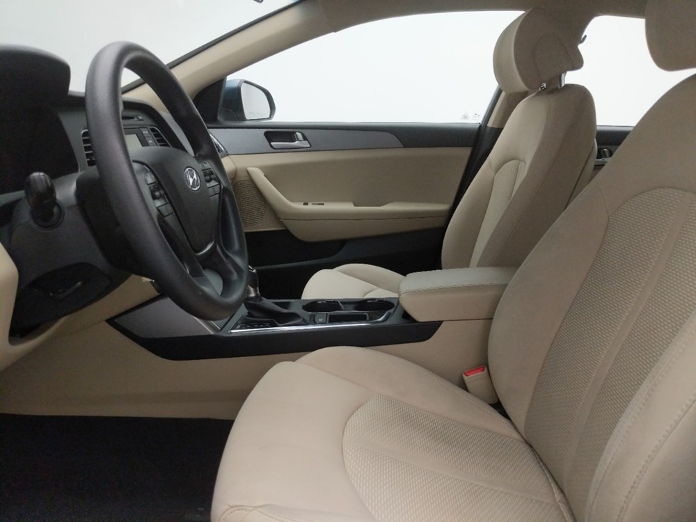 2017 Hyundai Sonata - Driver Front Seat