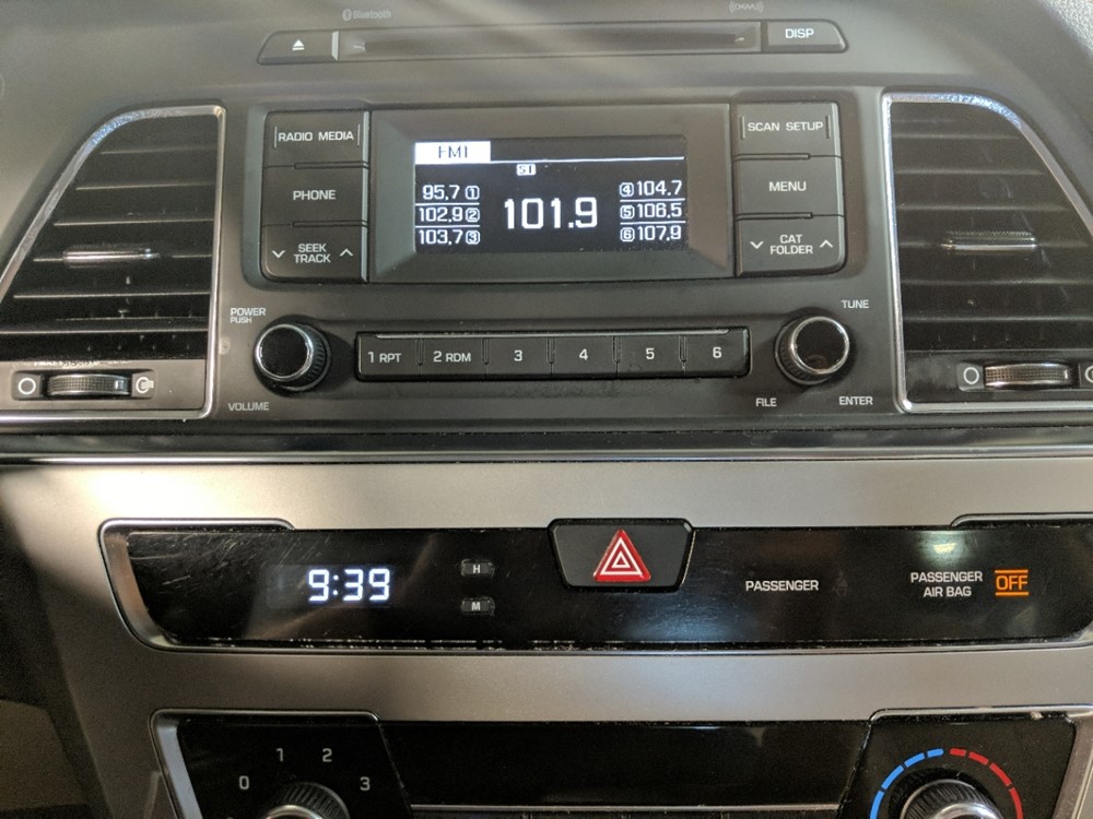 2017 Hyundai Sonata - Stereo Package