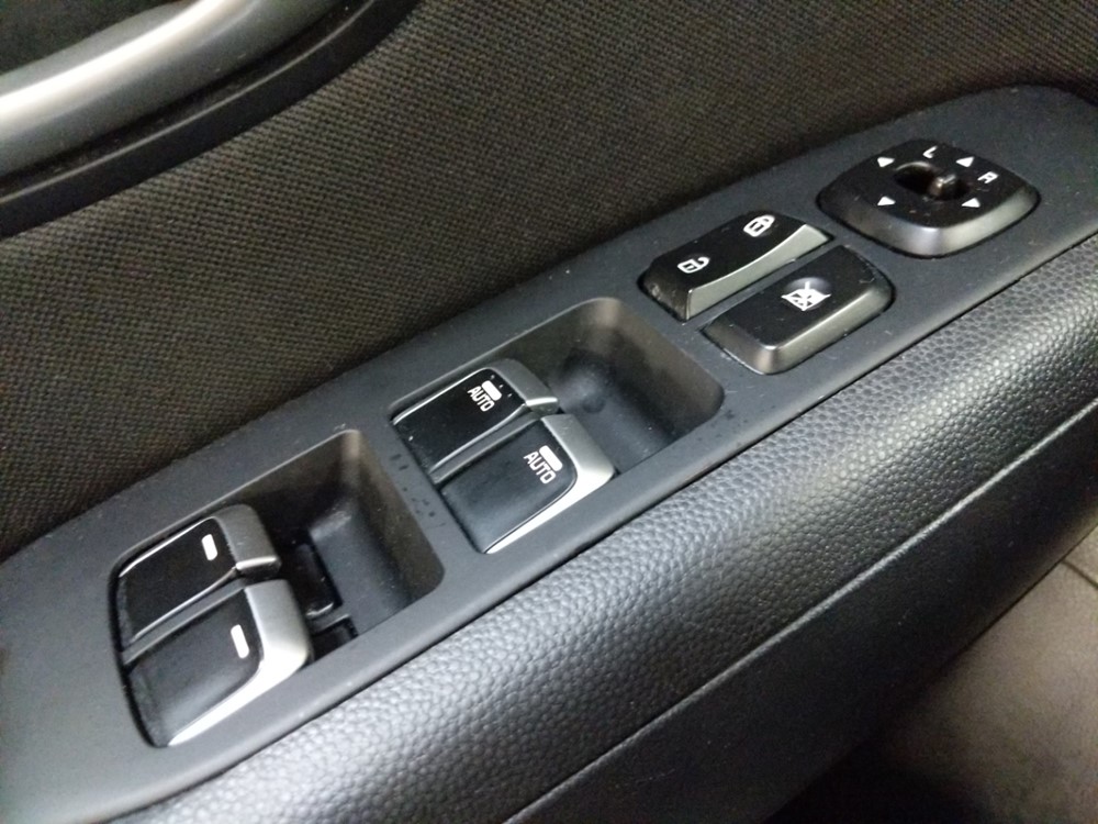 2017 Kia Soul - Driver Power Windows/Lock Control