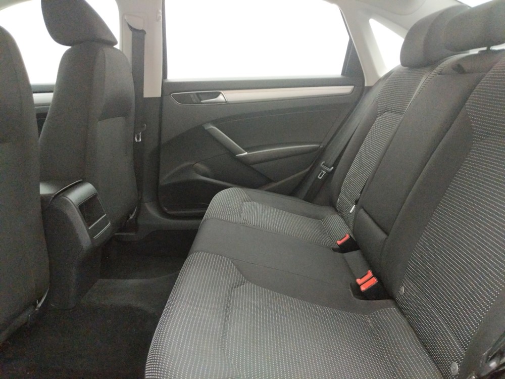 2016 Volkswagen Passat - Driver Rear Seat
