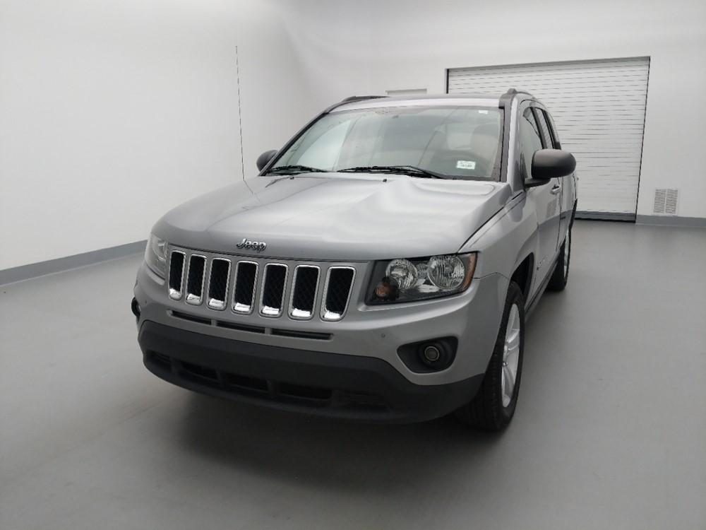 2017 Jeep Compass - Driver Front Hood
