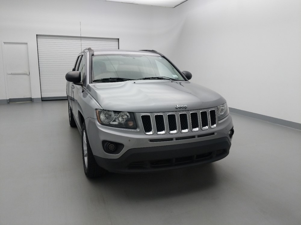 2017 Jeep Compass - Passenger Front Hood