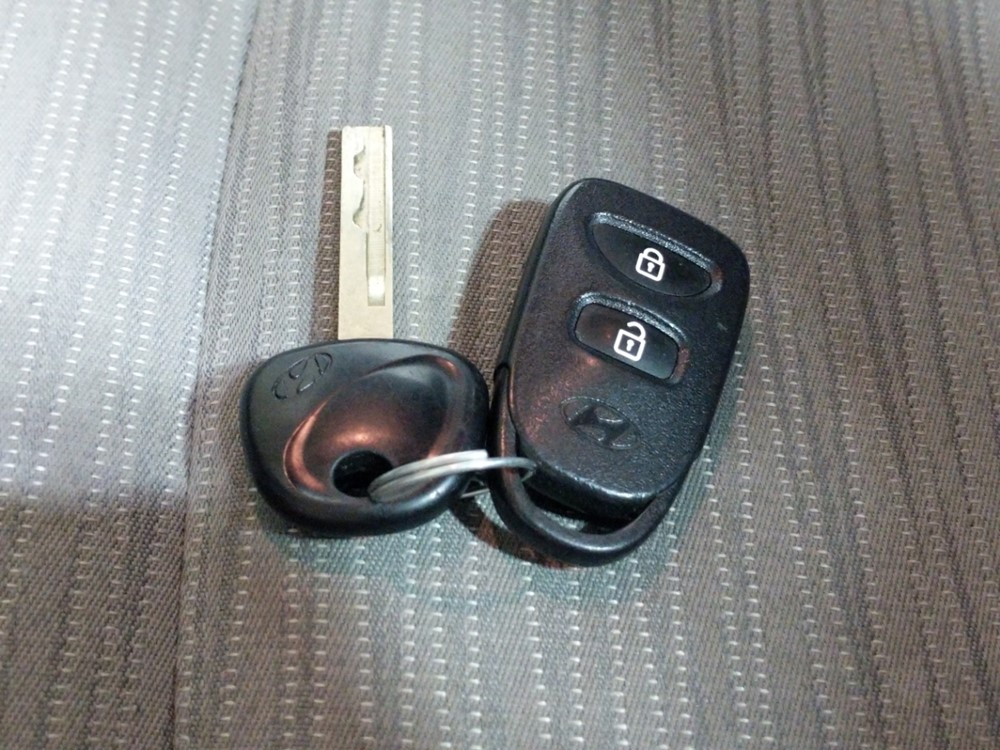 2017 Hyundai Accent - Keys