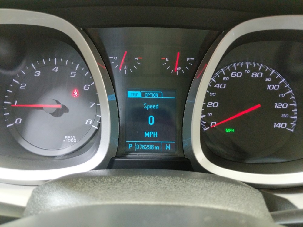 2017 Chevrolet Equinox - Odometer Close Up