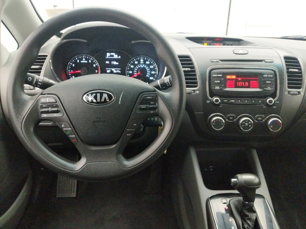 2018 Kia Forte - Driver Dash