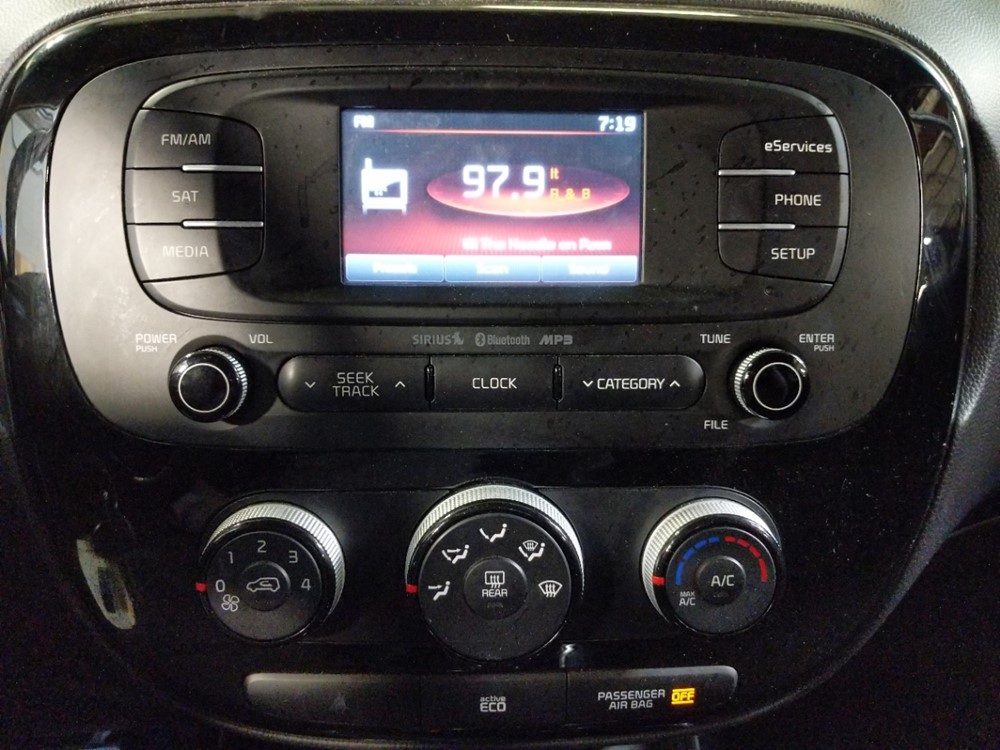 2014 Kia Soul - Stereo Package
