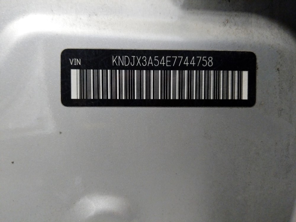 2014 Kia Soul - VIN Plate