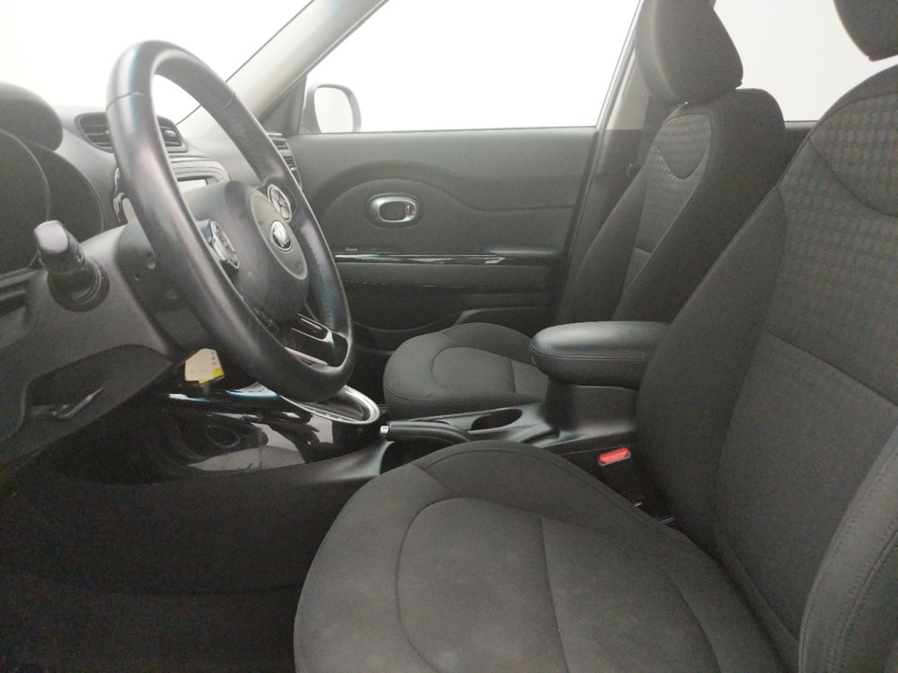 2014 Kia Soul - Driver Front Seat