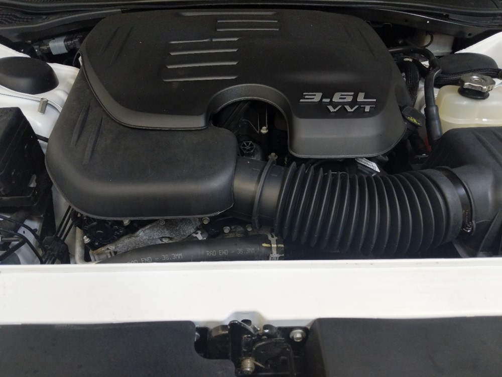 2016 Dodge Challenger - Engine